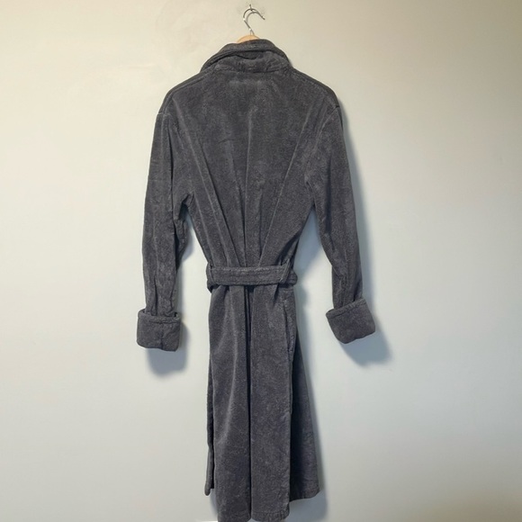 Brooklinen Charcoal Shawl Collar Cotton Bathrobe M/L - Picture 4 of 4